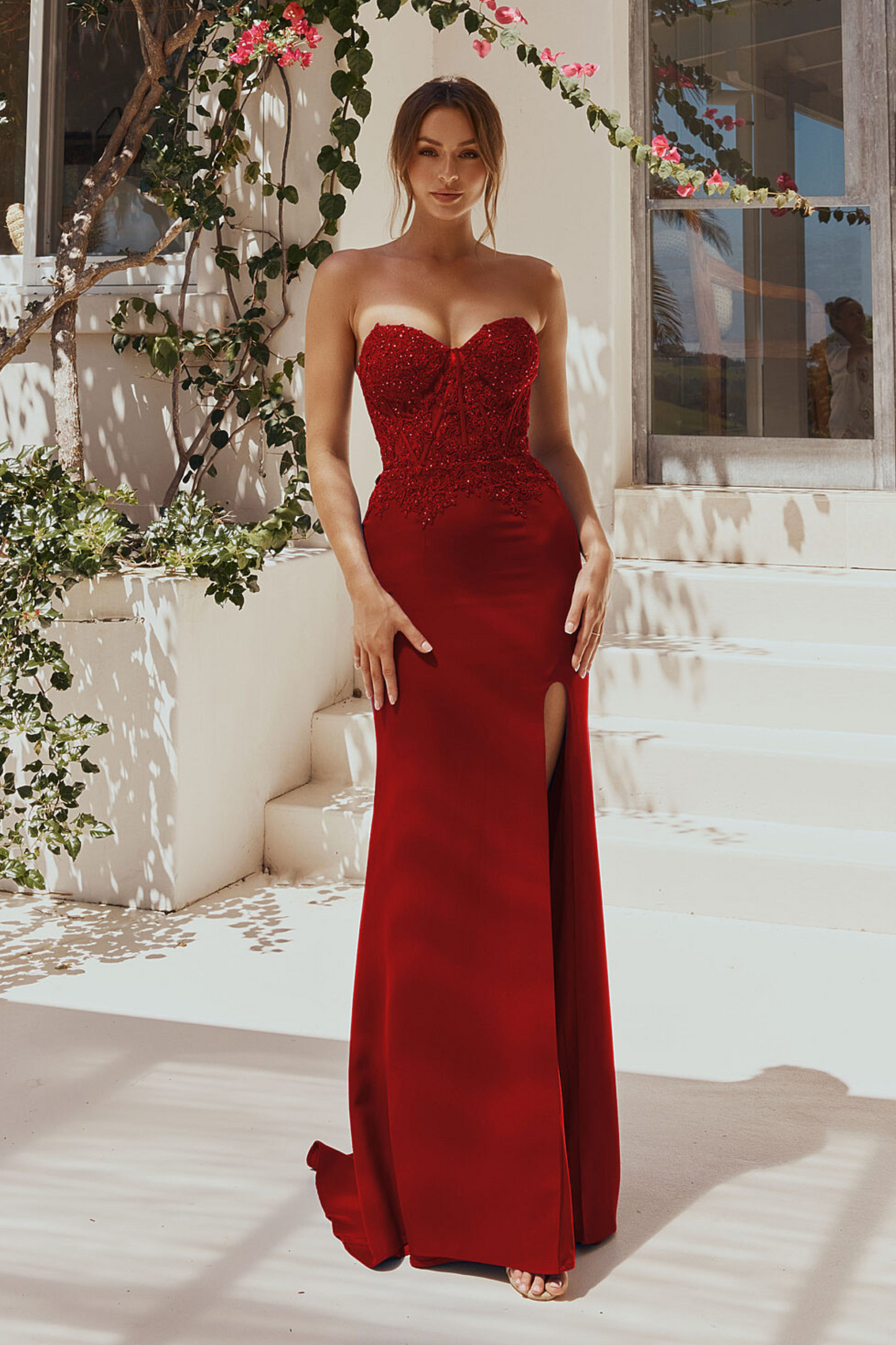 Tania Olsen slim fit formal dress in red crepe